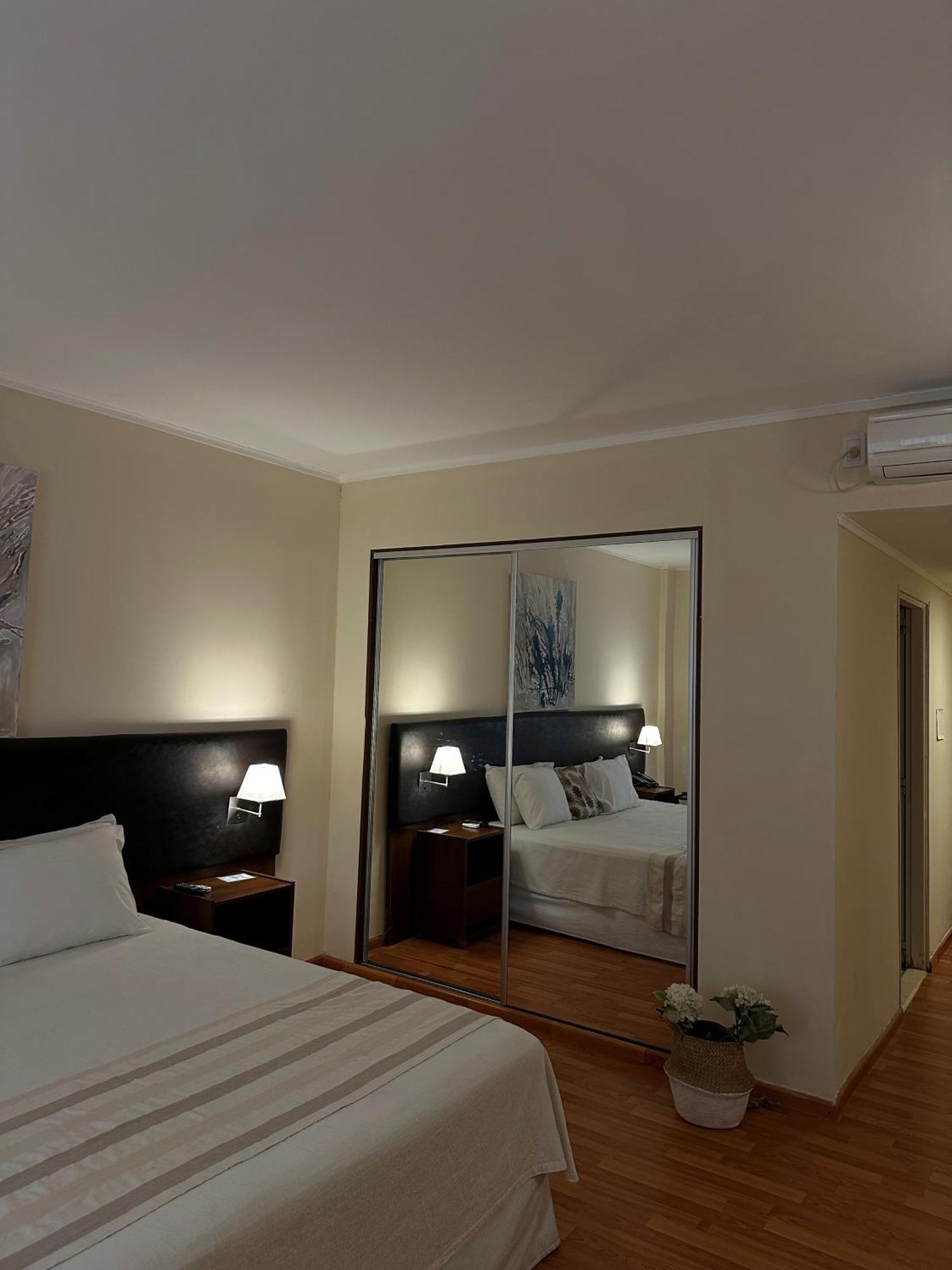 Le Parc Hotel & Suite Villa María Zewnętrze zdjęcie