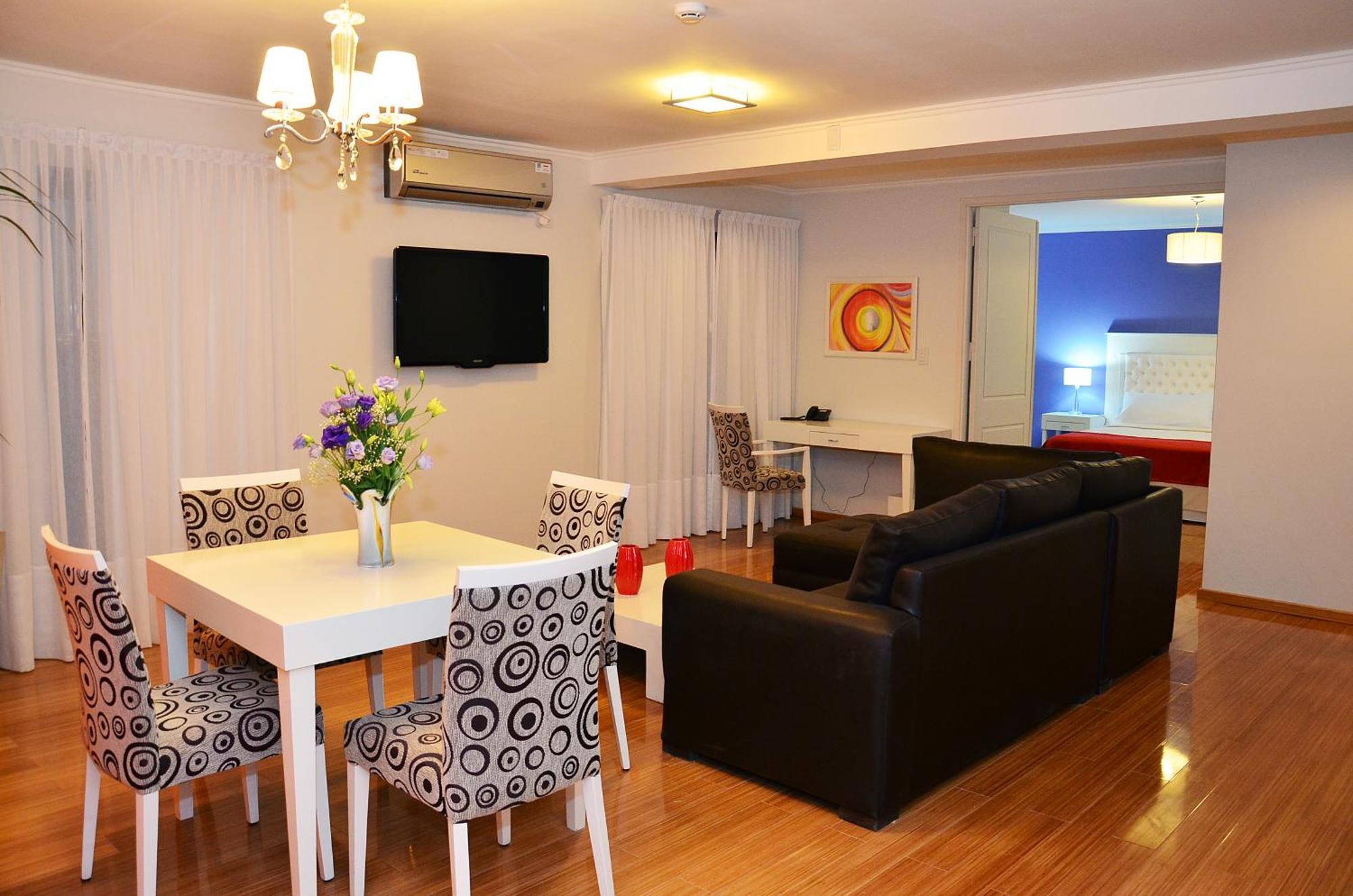 Le Parc Hotel & Suite Villa María Zewnętrze zdjęcie
